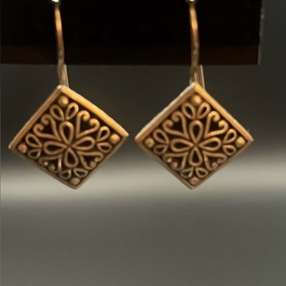Sterling Silver dangling Filigree Earrings - vintage
